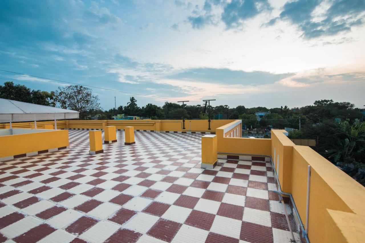 Hotel Saffron Vilva Puducherry Exterior foto
