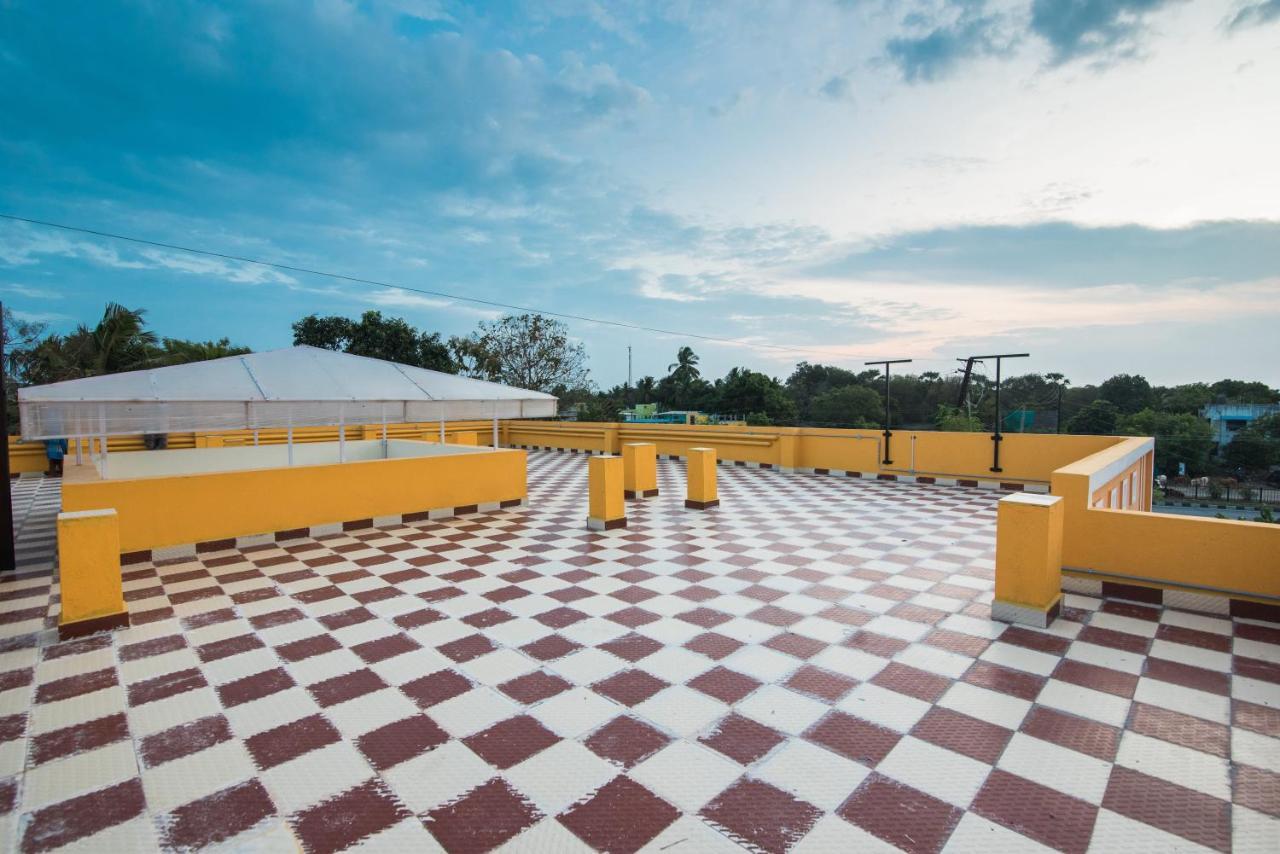 Hotel Saffron Vilva Puducherry Exterior foto